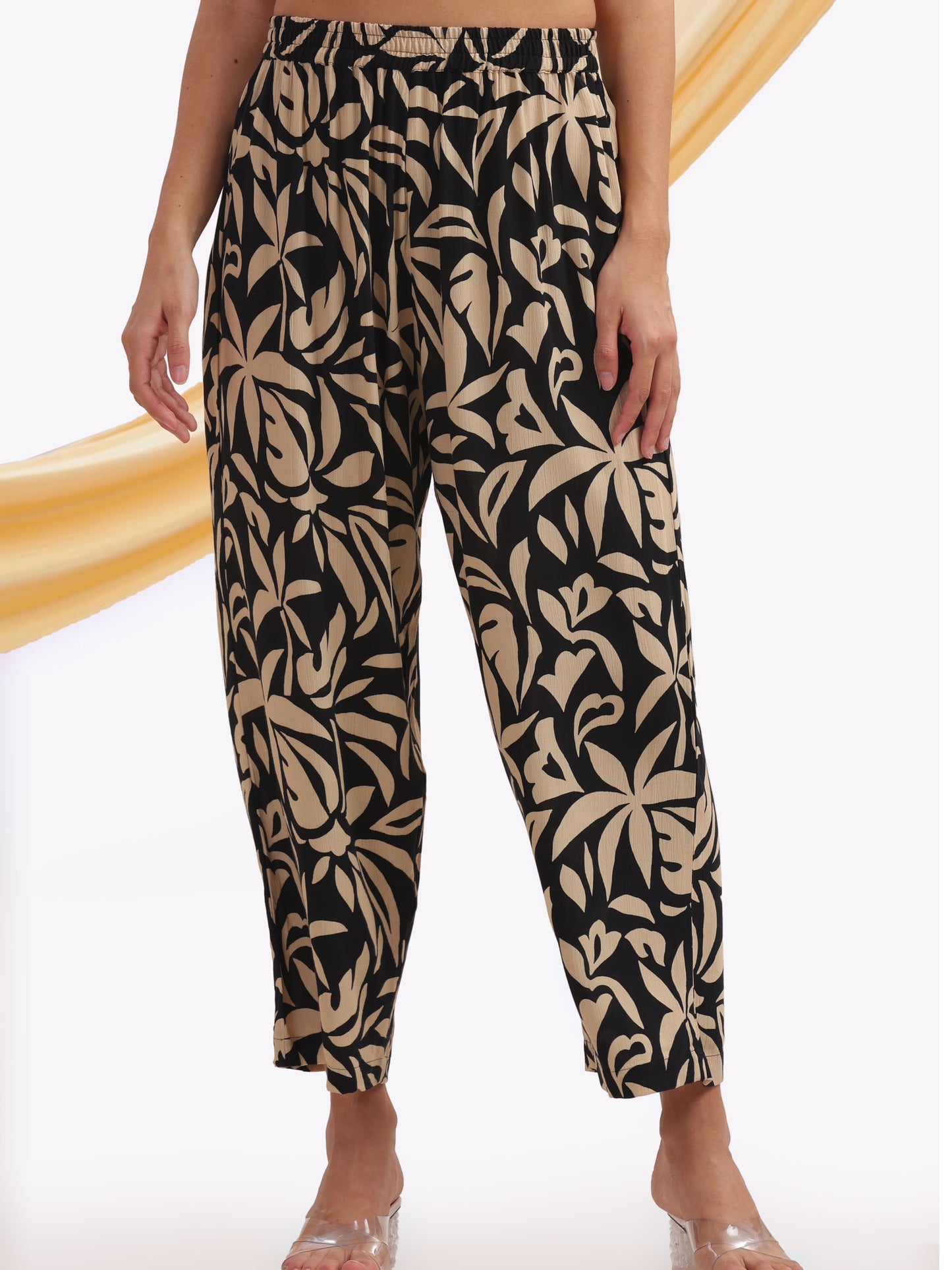 black and beige leaf-patterned punjabi co-ordset