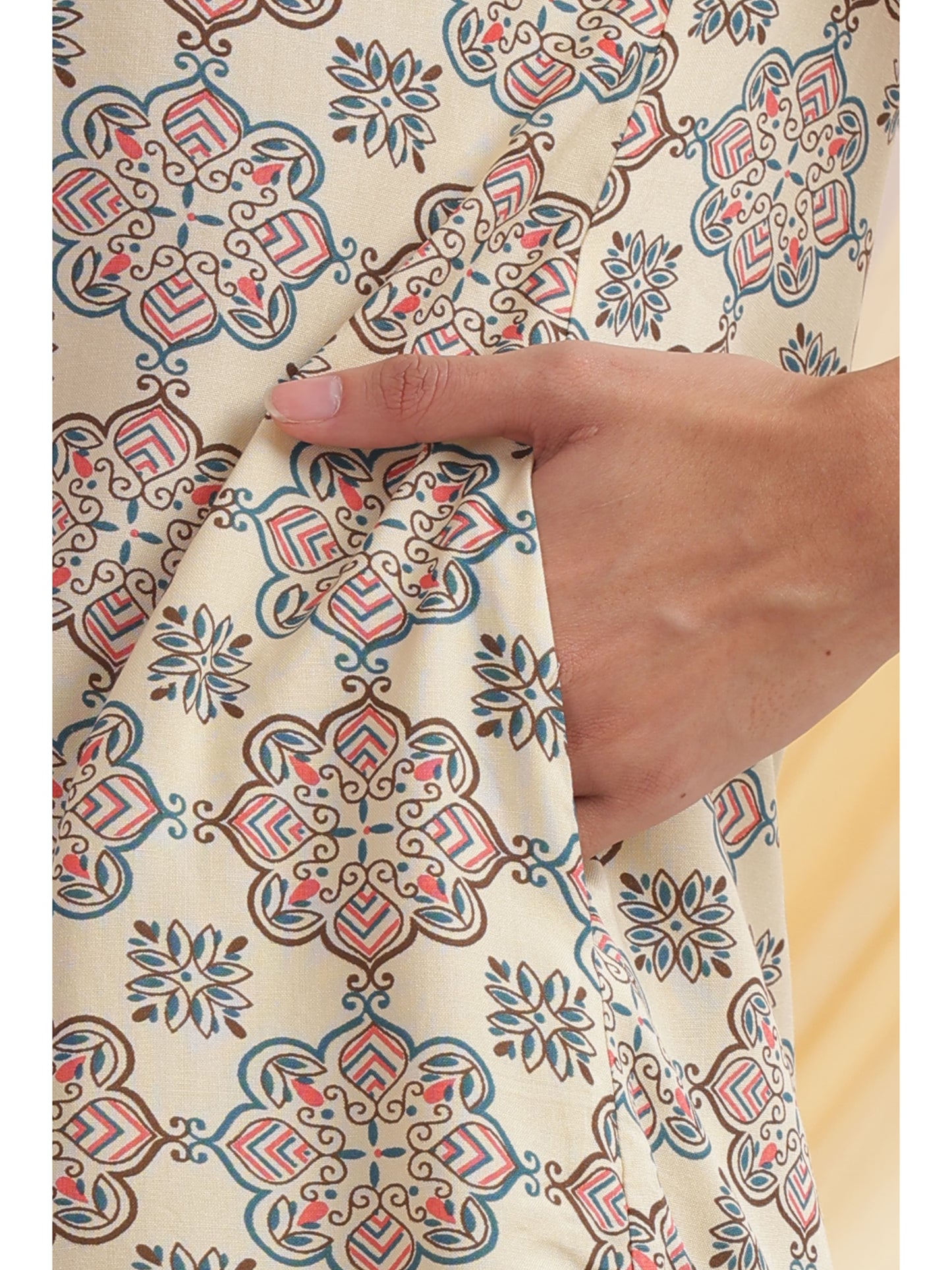 Cream Geometric punjabi Co-ord Set