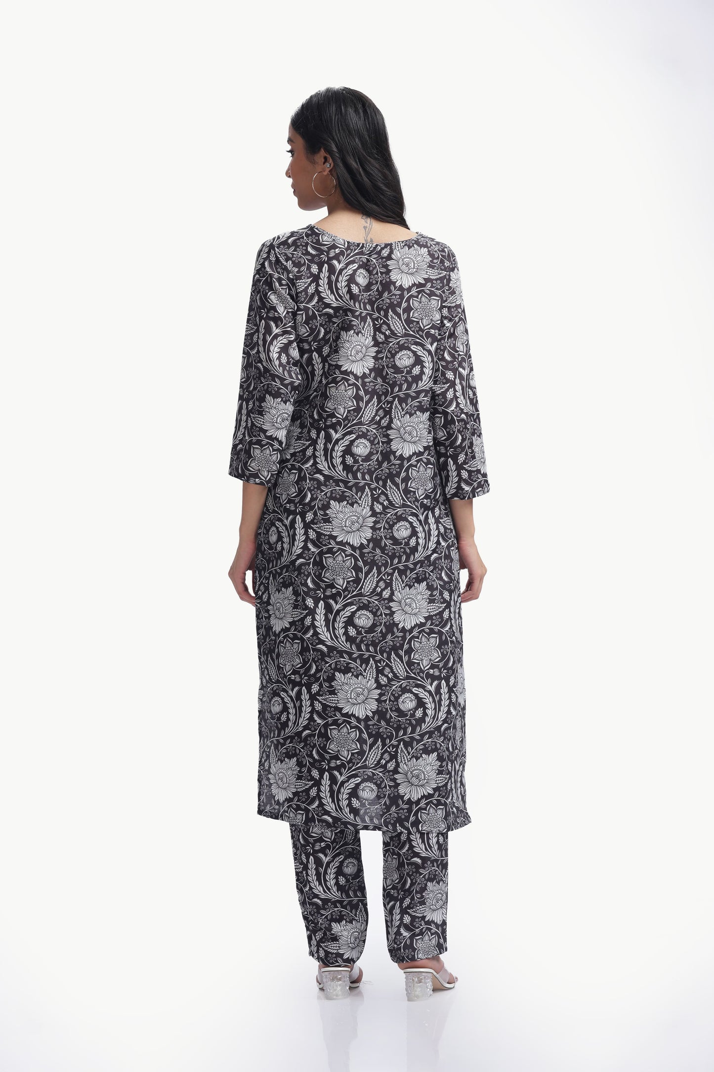 Black Kalamkari Blend cotton V neck cod set