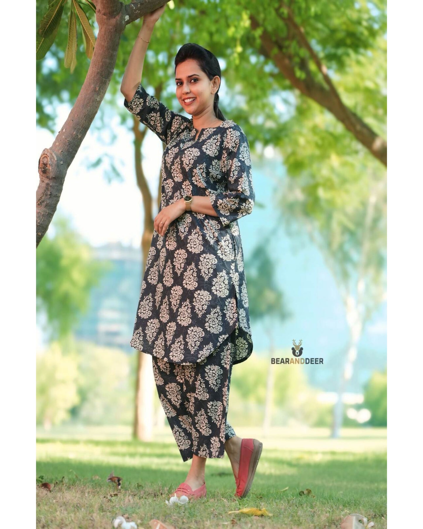 Black Rajasthani kalamkari cotton Pyjamaset