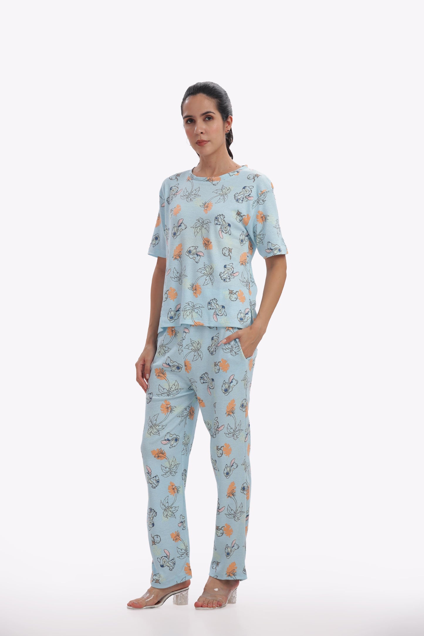 Lilo & Stitch-themed stretchable co-ordset