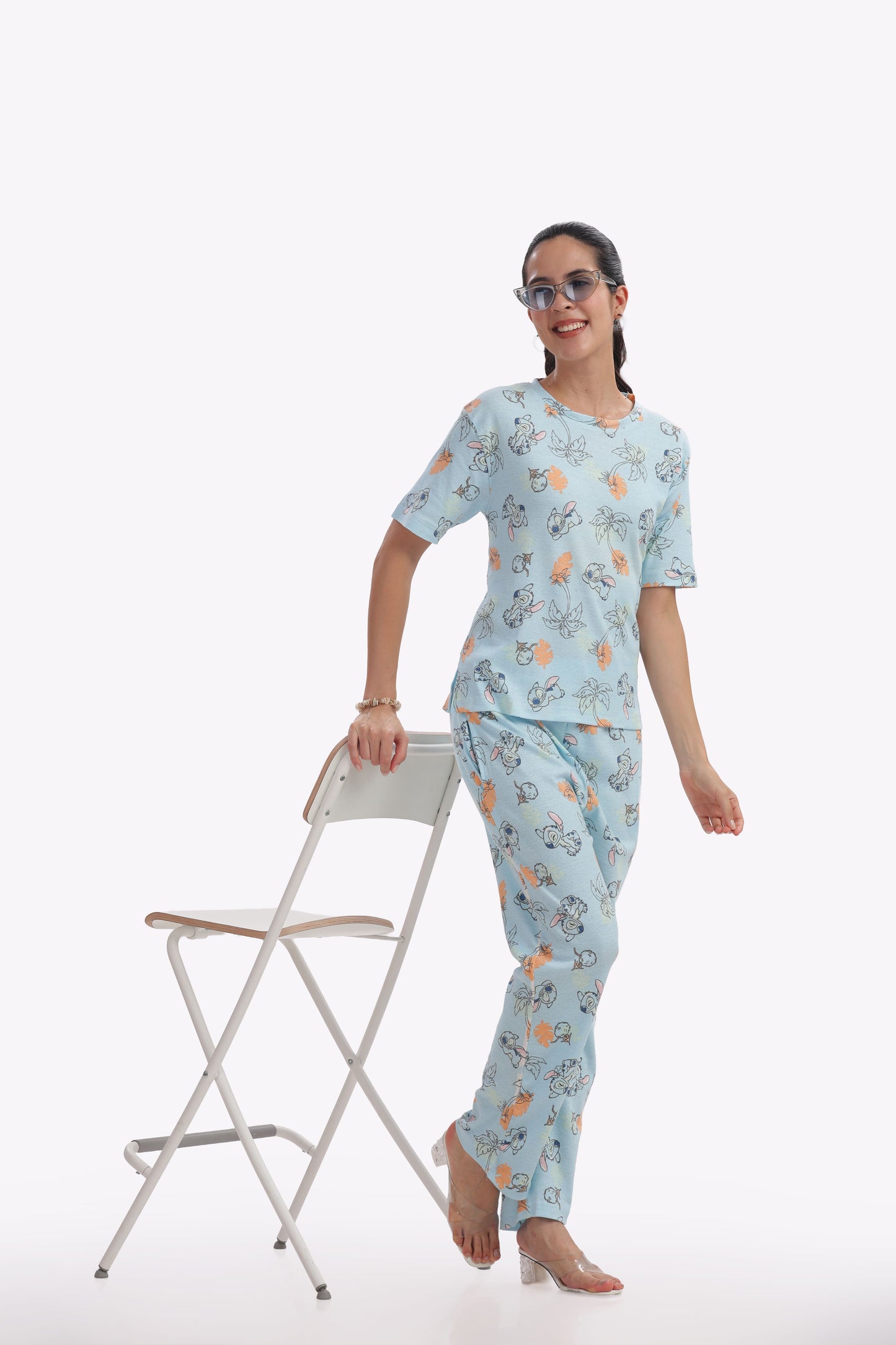 Lilo & Stitch-themed stretchable co-ordset