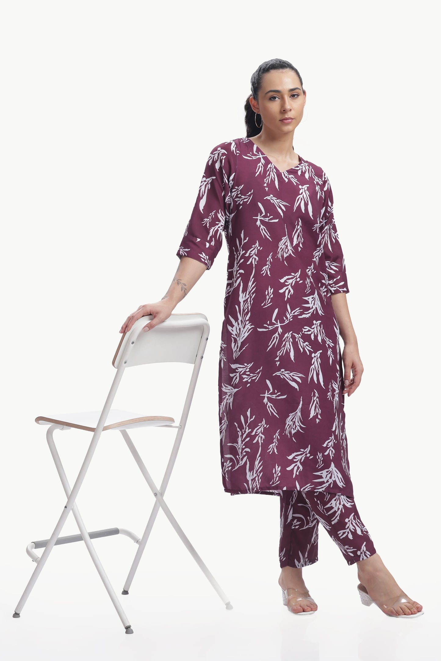 Maroon Muse Cotton Botanical Floral Printed Kurtaset