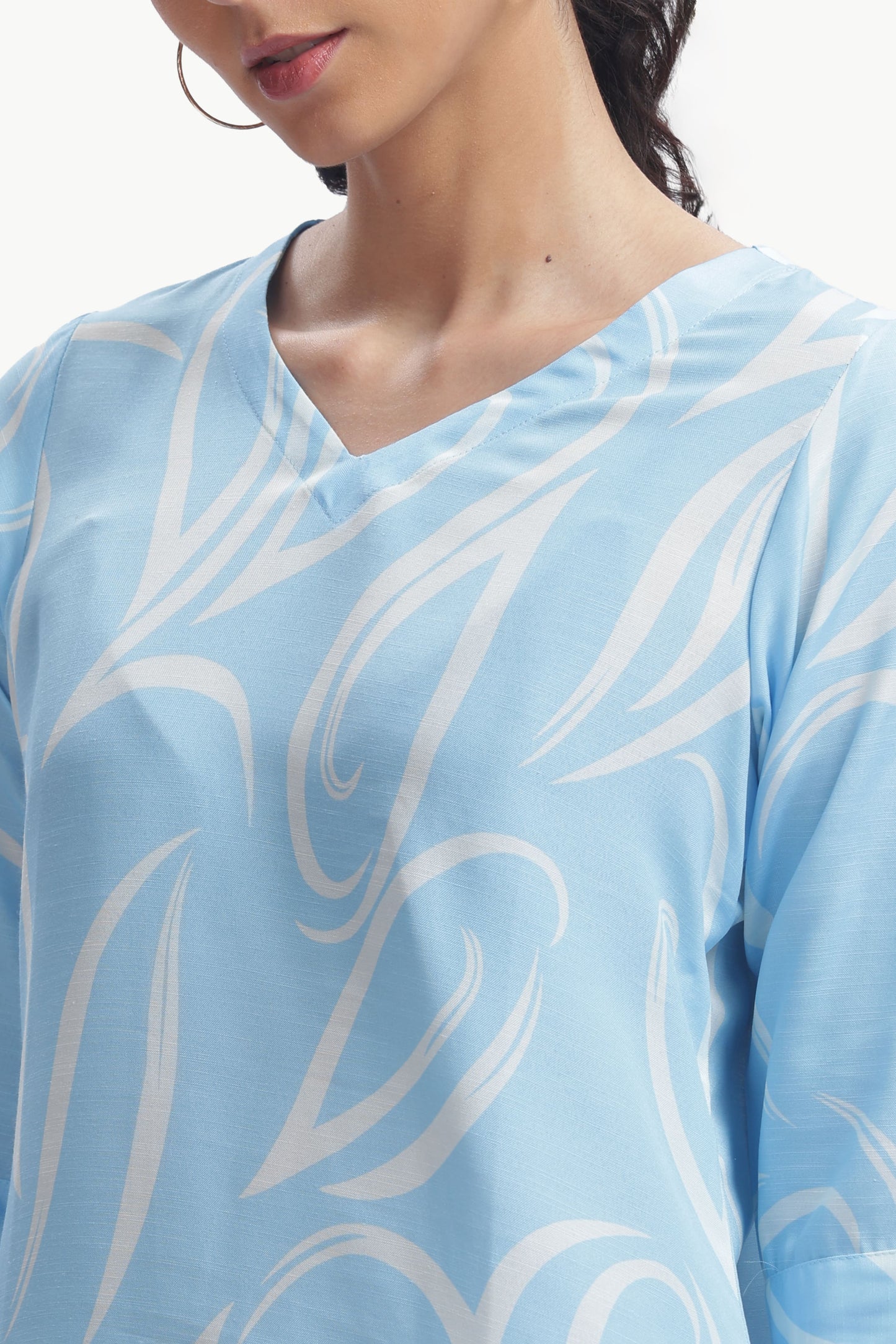 blue white printed kurta set