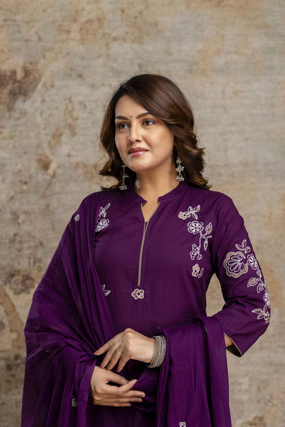 purple embroidered kurta set with Dupatta