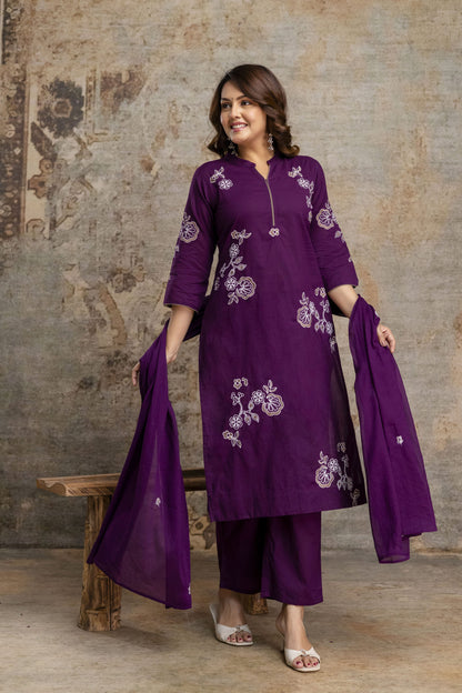 purple embroidered kurta set with Dupatta