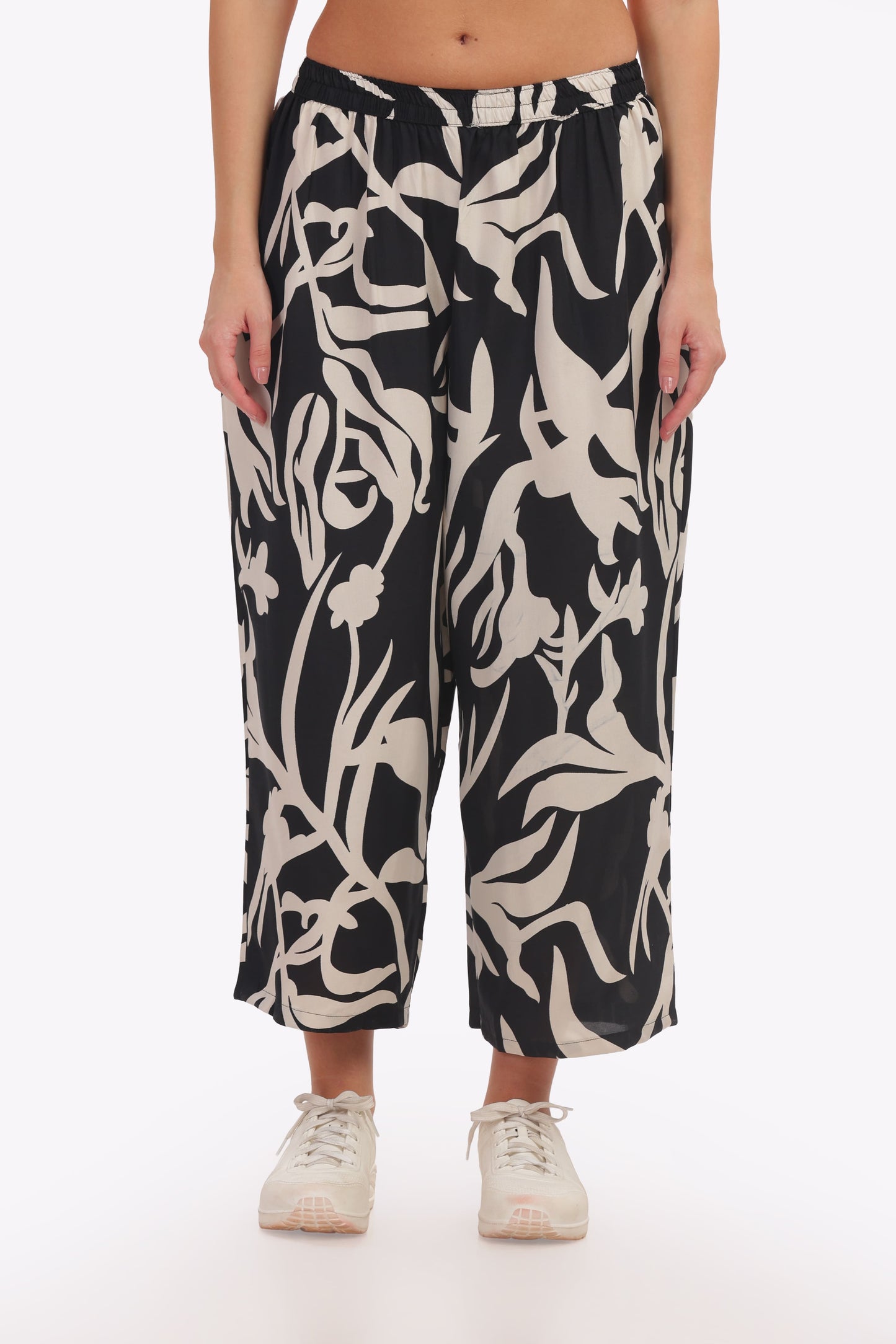 black and white abstract print punjabi co-ordset