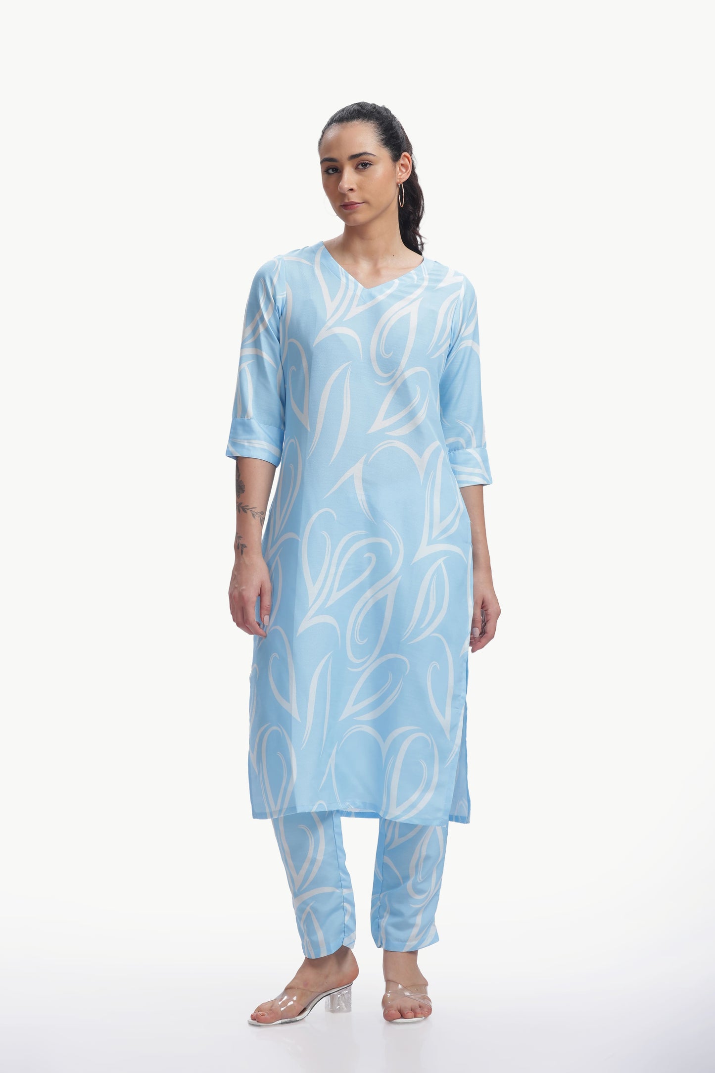 blue white printed kurta set